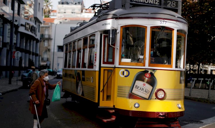 Portugal facilita visto para estrangeiros que buscam emprego no país