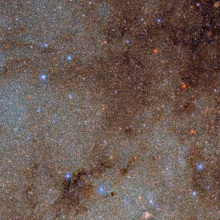 Novo mapa da Via Láctea revela mais de 3,3 bilhões de objetos e detalhes inéditos da nossa galáxia