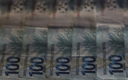 Ultrapassa R$ 7,9 tri, dívida Pública sobe 0,71% em julho
