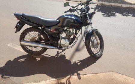Polícia Militar e Polícia Nacional recuperam motocicleta furtada
