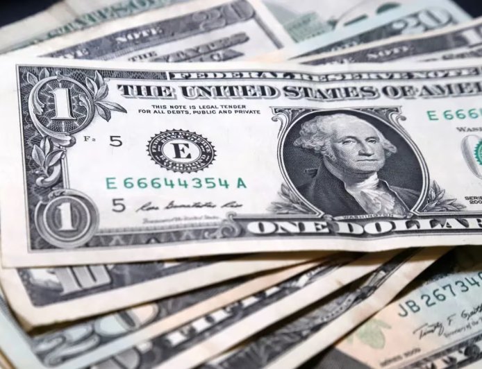 Dinheiro: Dólar cai para R$ 5,19 e continua no menor valor em 20 meses