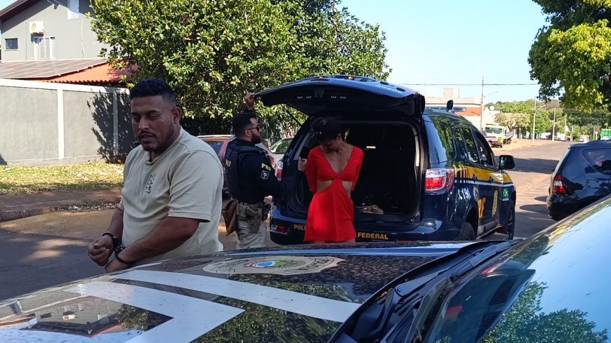 Casal é preso pela PRF em Dourados trazendo carro roubado para a fronteira