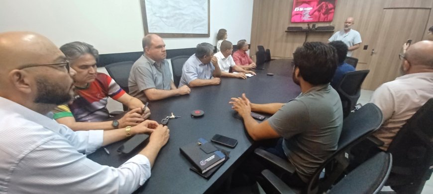 Câmara de Vereadores recebe novo gestor do Hospital Regional de Ponta Porã