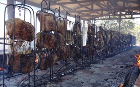 INDEPENDÊNCIA OU COSTELÃO: Domingo de civismo, almoço e baile no CTG Querência da Saudade