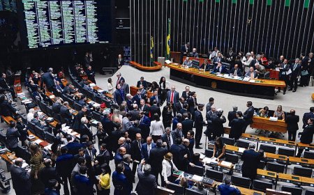 Desafios ou brincadeiras perigosos: Comissão aprova proposta que torna crime divulgar, na internet