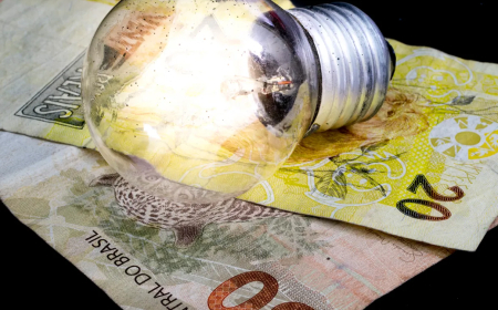 Em outubro: Aneel reduz bandeira para vermelha 1 na conta de luz