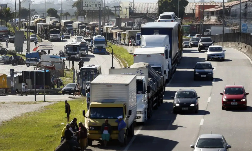 Importância da categoria: Dia Nacional do Caminhoneiro