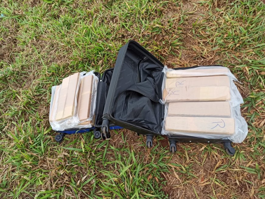 Polícia Militar de Nova Itamarati apreende cerca de 30 kg de maconha em ônibus na MS-164