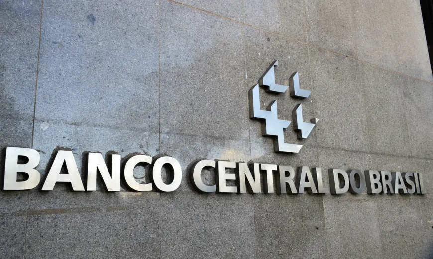 Selic e dólar ficam estáveis: Projeções do mercado para o PIB