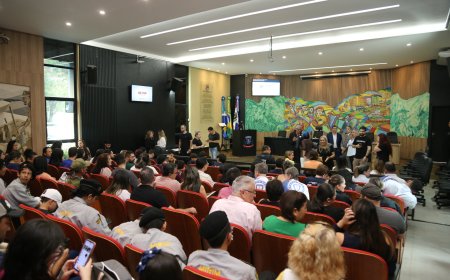 Câmara Municipal de Ponta Porã honrarias e homenagens em sessão solene