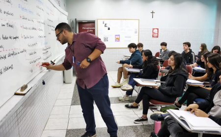 Maior que na OCDE: Número de professores temporários no Brasil