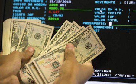 Entre Lula e Trump: Bolsa bate recorde e dólar cai após reunião