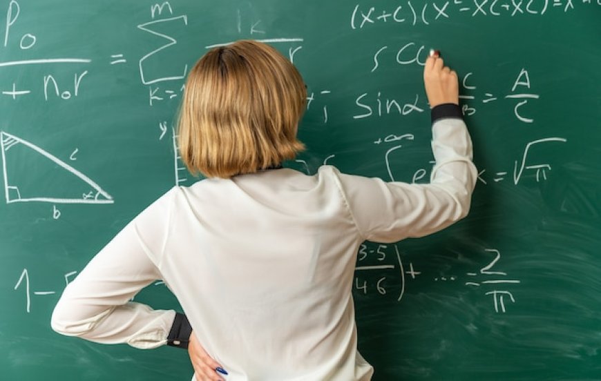Não pagam salários: Professores do Rio denunciam escolas