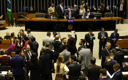 Para terça-feira (18): Motta adia votação de PL Antifacção