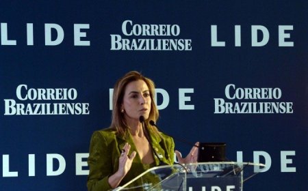 Senadora critica misoginia na política e cobra paridade de gênero