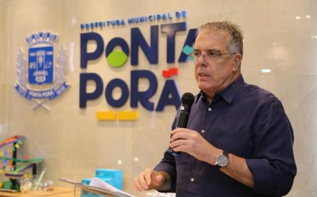 Prefeitura entrega títulos de imóveis para  moradores de vários bairros de Ponta Porã