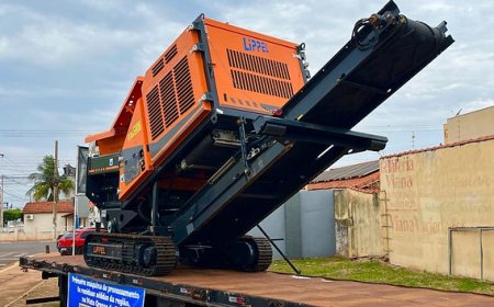 Soraya Thronicke: Garante avanço histórico na gestão ambiental de Aparecida do Taboado com entrega inédita de máquina de alta performance