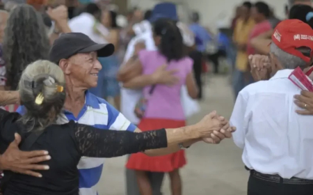 O maior nível da série histórica: Expectativa de vida do brasileiro chegou a 76,6 anos em 2024
