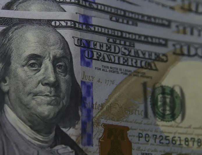 Bolsa tem quarta baixa seguida: Dólar sobe 0,76% e fecha a R$ 5,39 em dia de cautela