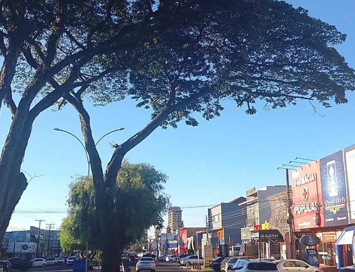 Chuva isolada em várias regiões de MS: Sexta-feira tem calor de 36°C