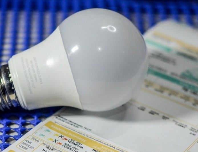 Em dezembro: Consumidor terá redução no preço da energia elétrica