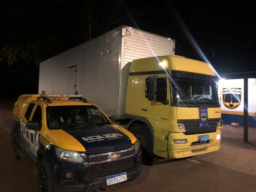 Caminhão roubado é recuperado em Ponta Porã; motorista segue desaparecido