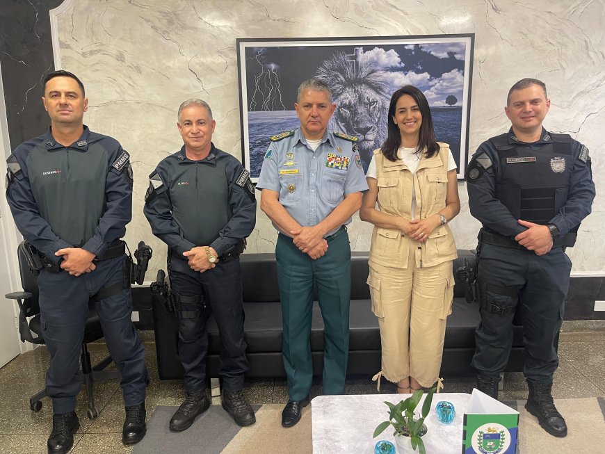 Gianni Nogueira visita Batalhão da PM Rural e reforça importância da corporação para o homem do campo