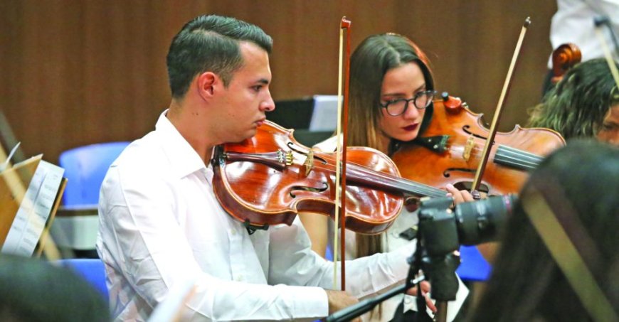 Mostra Musical reúne grupos do Núcleo Sinfônico da UFMS em apresentação gratuita no Teatro Glauce Rocha
