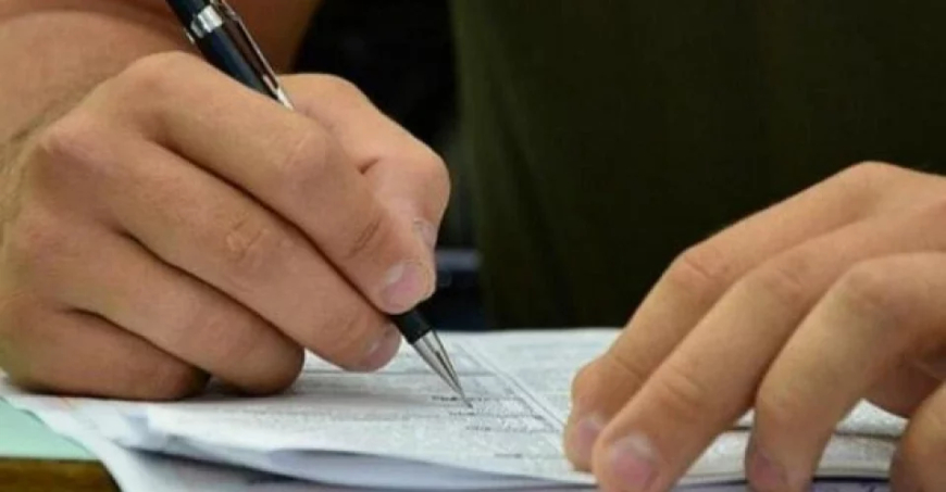 Estudantes têm até sábado para preencher questionário obrigatório: Enade 2025 será aplicado neste domingo