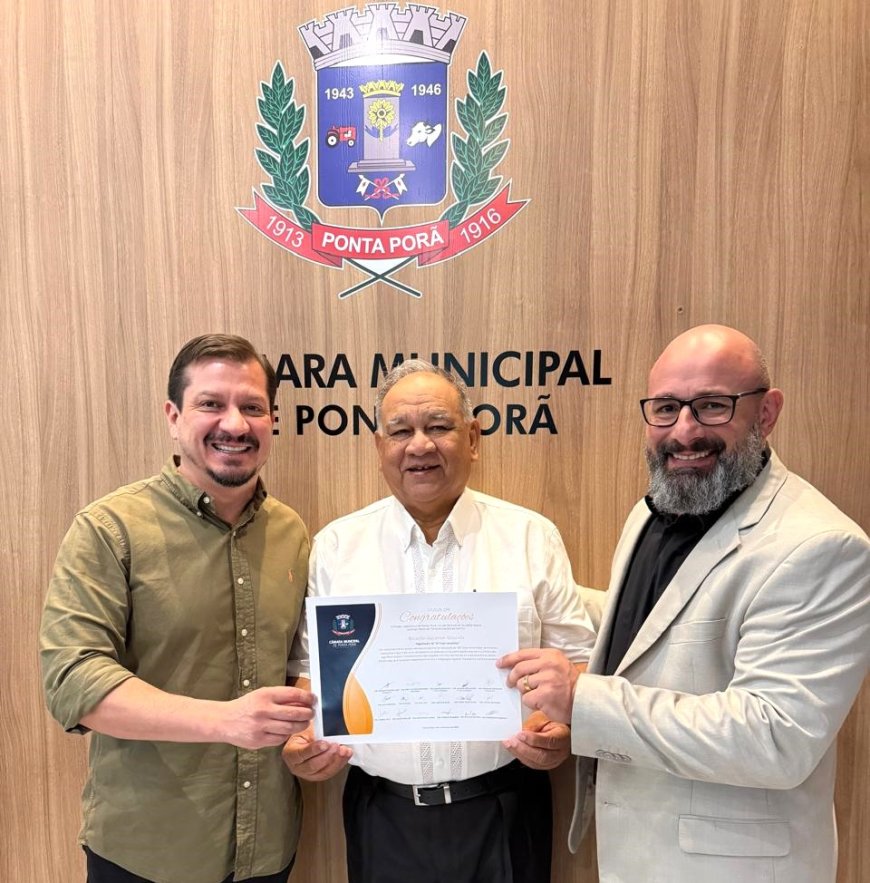 Médico veterinário, Dr. Ricardo Zacarias é homenageado na Câmara de Ponta Porã pelos 50 anos de profissão