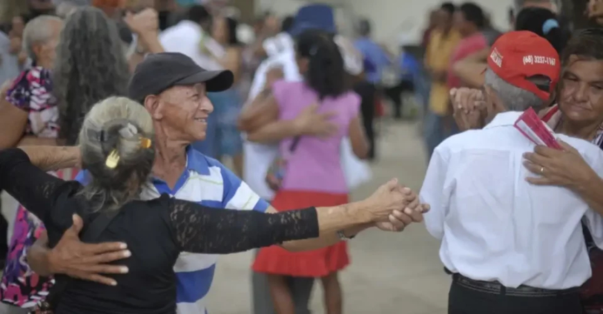 O maior nível da série histórica: Expectativa de vida do brasileiro chegou a 76,6 anos em 2024