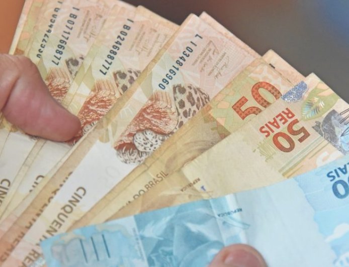 Saiba como usar FGTS para pagar dívidas em atraso, pelo Desenrola Brasil