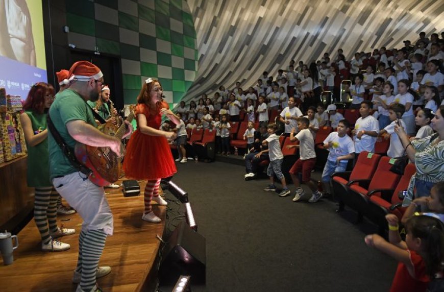 Caixa Encantada encerra campanha com presentes e atividades para 200 crianças no Bioparque