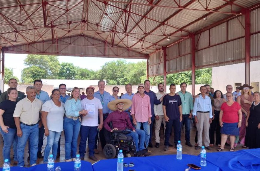 Governo de MS entrega títulos de terra a 56 famílias de Sonora que há três décadas sonhavam com o documento