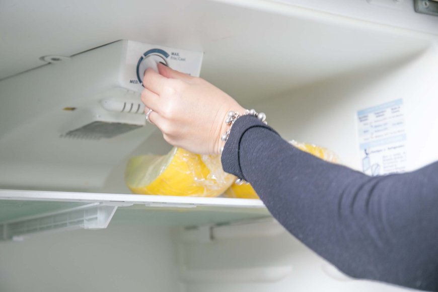 Consumo nas férias exige atenção: Conta de luz tem redução em dezembro com bandeira amarela