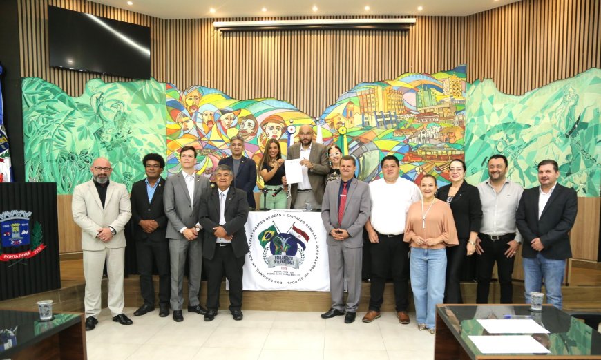 Parlim encerra ano legislativo com sessão marcada por pauta cheia e integração fronteiriça