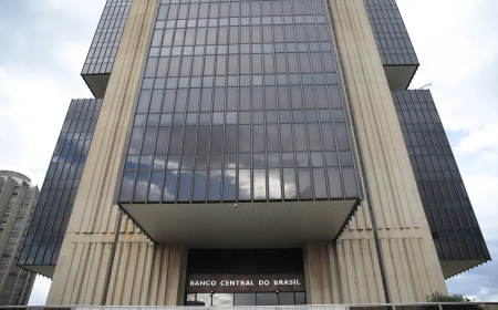 Brasil: Mercado financeiro reduz para 4,02% projeção de inflação para 2026