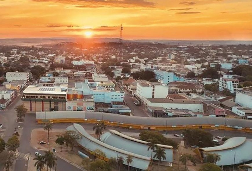 O tabuleiro regional: Ponta Porã frente ao eixo de desenvolvimento do Centro-Oeste