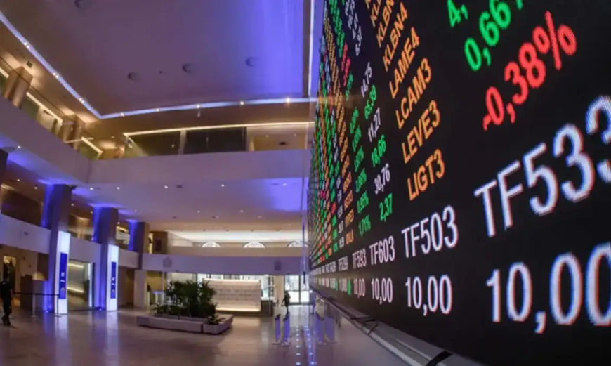 Aumento: Bolsa bate recorde e fecha pela primeira vez acima dos 165 mil pontos