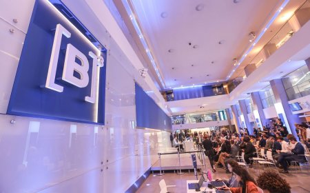 Números: Bolsa volta a bater recorde e encosta nos 190 mil pontos