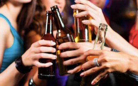 Cuidado: Meninas superam meninos no consumo de álcool e especialista alerta para risco de dependência precoce