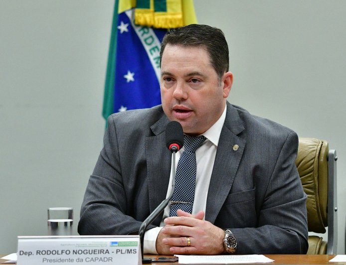 Chapéu ou capacete: Rodolfo Nogueira apresenta PDL para acabar com indústria da multa no campo