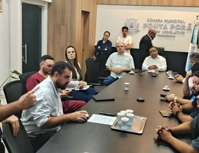Câmara de Ponta Porã recebe diretores do Instituto "Mais Saúde"