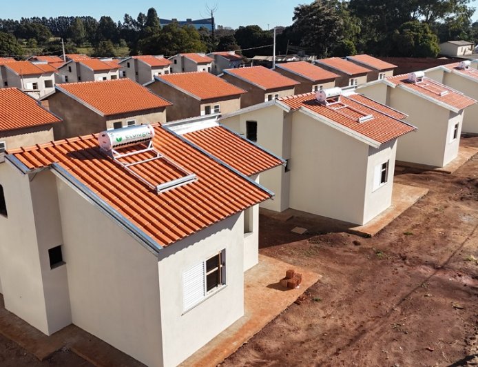 Habitação: prefeito destaca avanço histórico e afirma que gestão transformou insegurança em dignidade