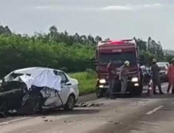 Grave acidente nesta terça-feira (17) resultou na morte de uma pessoa na BR-463