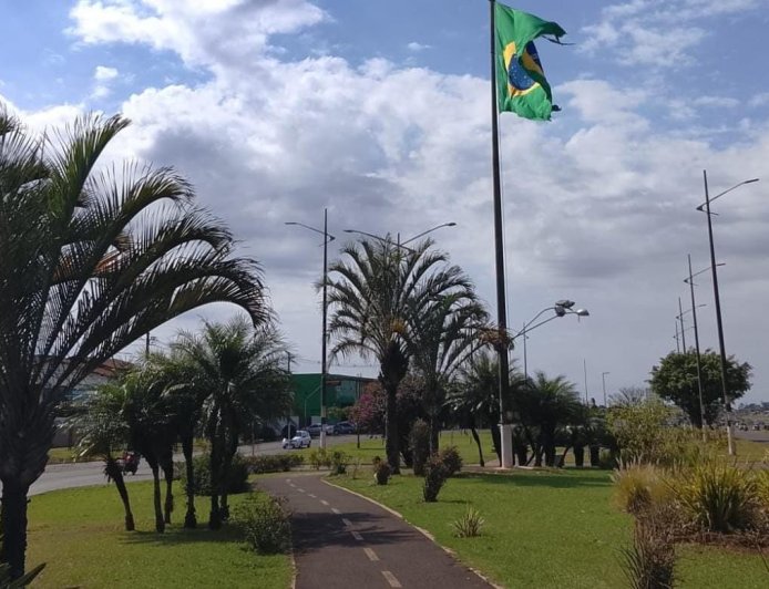 Tempo e temperatura: Sábado é de Sol e há chances de pancadas de chuvas de verão no MS
