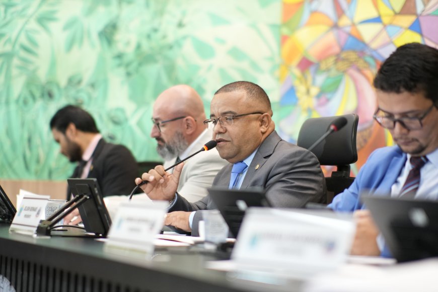 Vereadores aprovam reajuste salarial para os professores de Ponta Porã