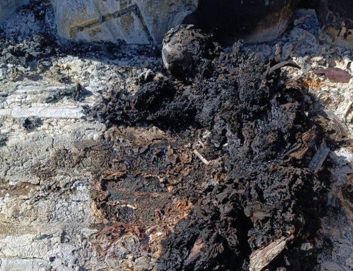 Urgente: Corpo carbonizado é encontrado dentro de caminhonete incendiada na fronteira