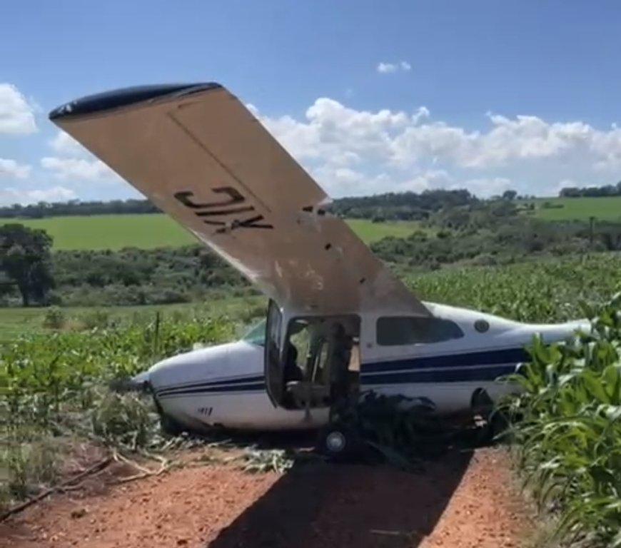 URGENTE: Avião com seis ocupantes faz pouso forçado em fazenda na fronteira de MS