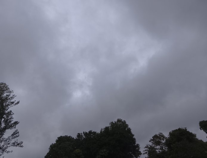 Mudança, frente fria derruba temperaturas e espalha chuva em MS nesta segunda (27)